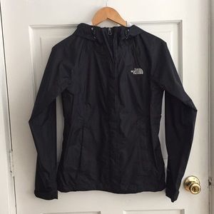 The North Face Venture 2 Rain Jacket Women’s Black